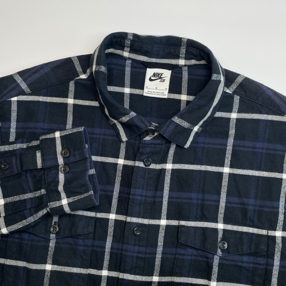 Nike SB Skate Flannel Shirt Mens Blue White Plaid Long Sleeve Dual Chest Pockets